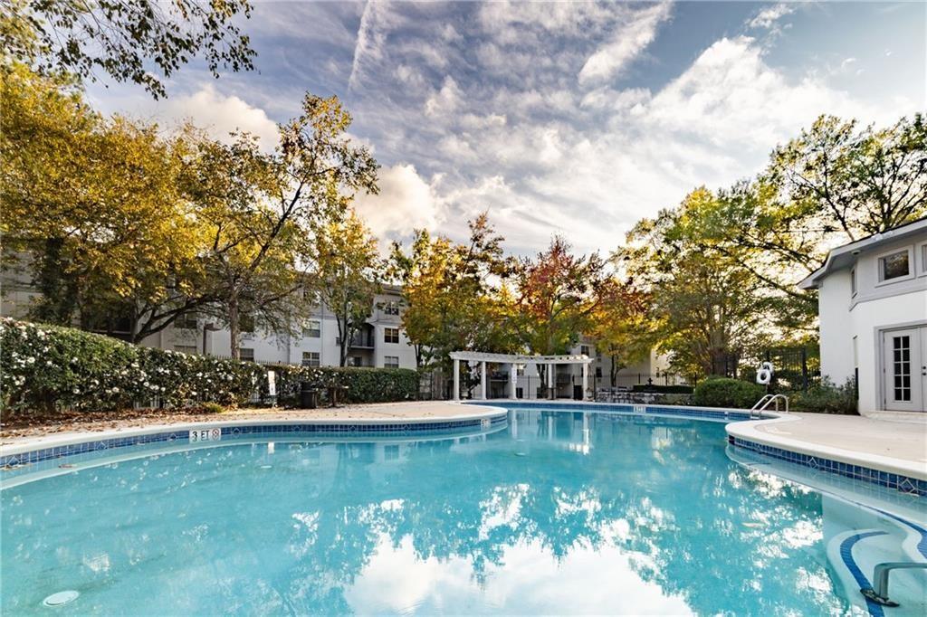 Lenox Villas - Residential