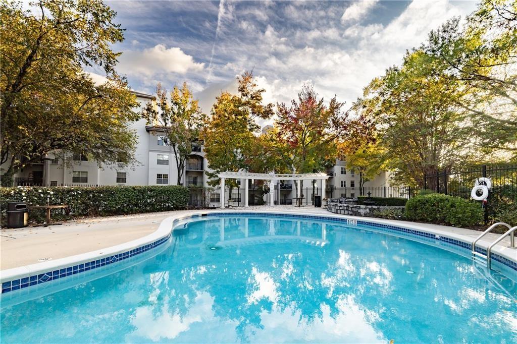 Lenox Villas - Residential