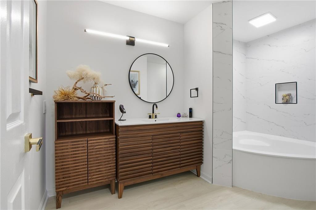 Lenox Villas - Residential