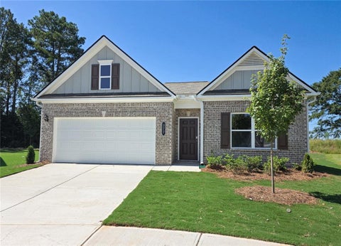 Homes For Sale - 377 Bud Street<br/> Jackson County, Hoschton, GA 30548