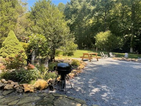 A home in Ellijay