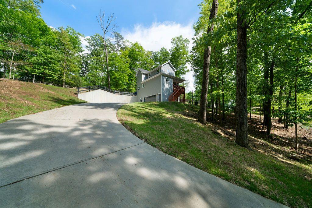 15 Swallow Drive, White, Georgia image 1