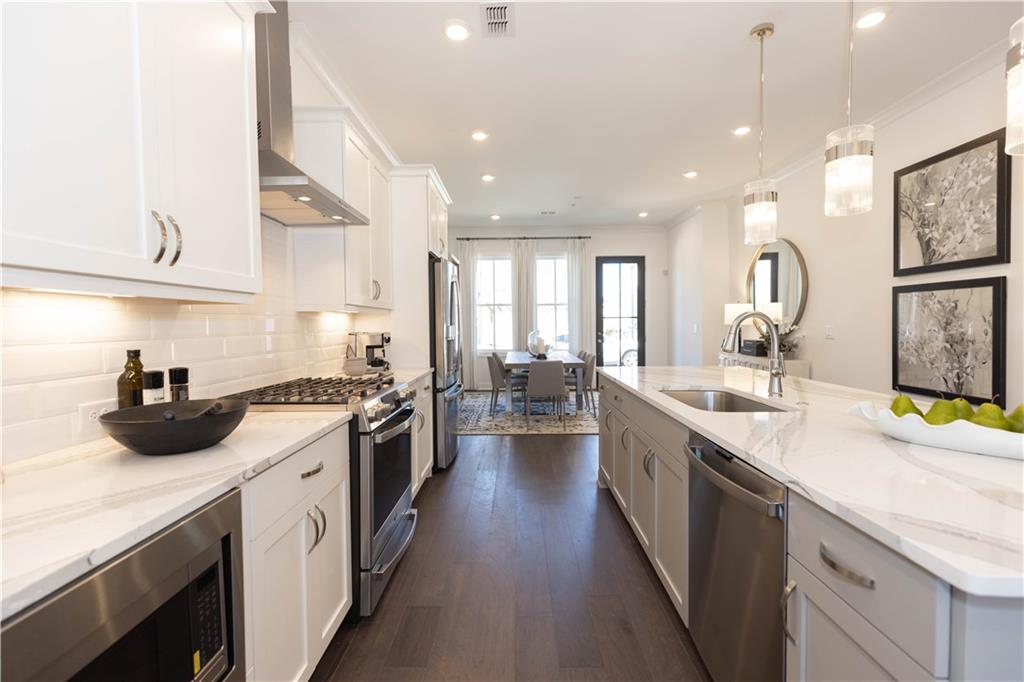 4489 Watervale Way 282