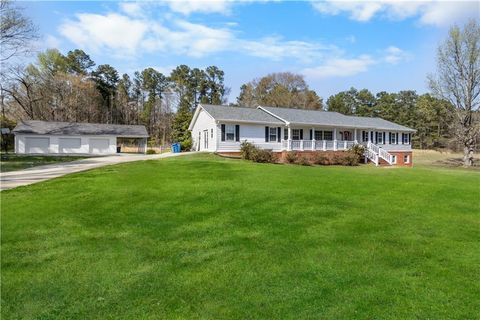 Homes For Sale - 221 Griffin Mountain Trl Trl<br/> Conyers, GA 30013