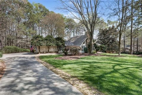 Homes For Sale - 9635 Red Bird Lane<br/> Johns Creek, GA 30022