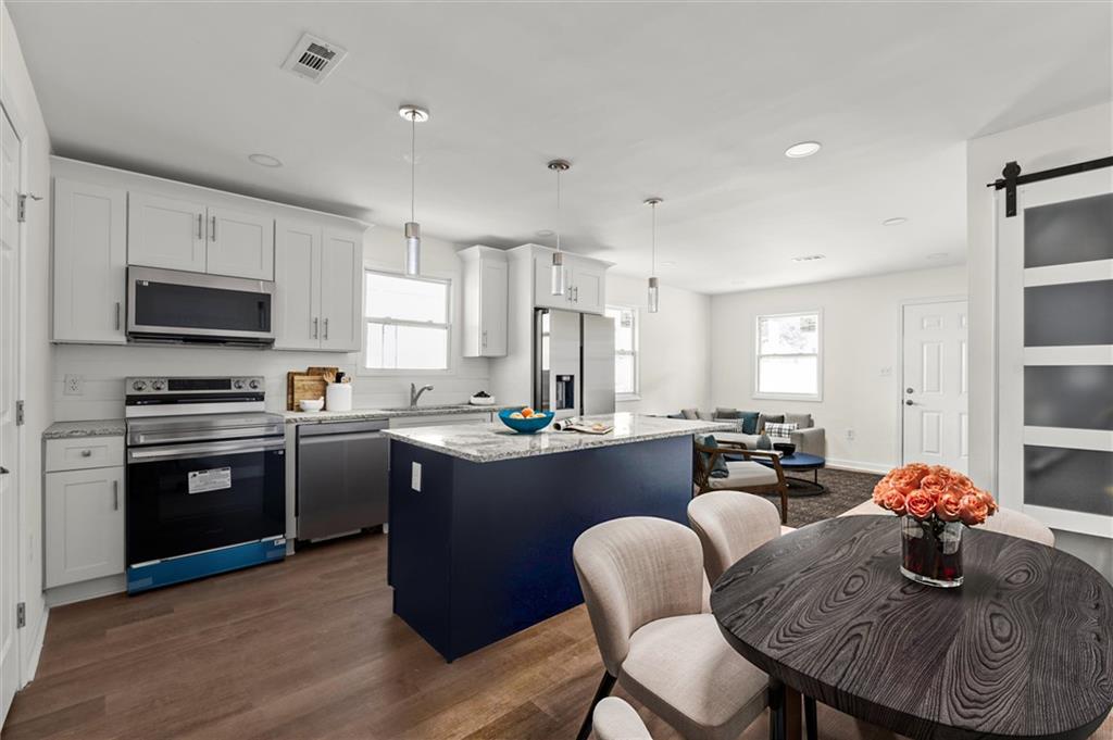 327 Thornton Street SW