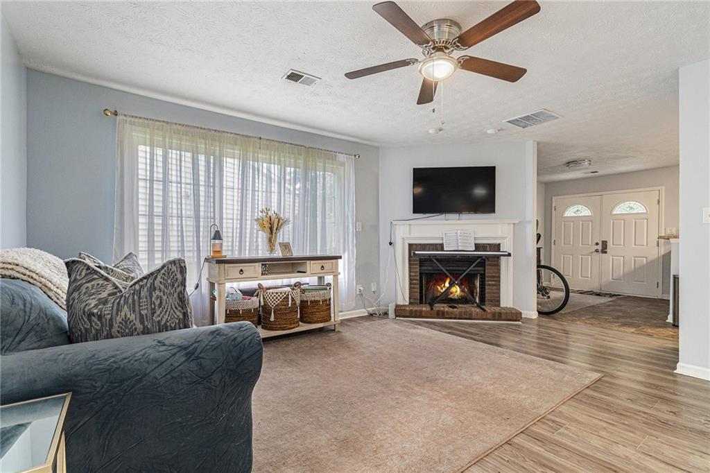 4706 Cedar Park Trail