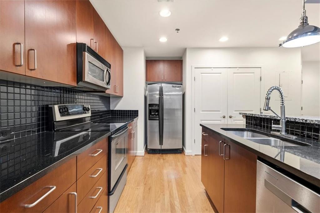 250 Pharr Road NE 1507