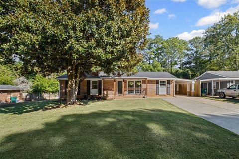 Photo of 2731 Carolyn Drive SE, Smyrna, GA 30080 (MLS # 7661052)