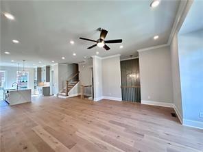 Towns on Thompson - Residential
