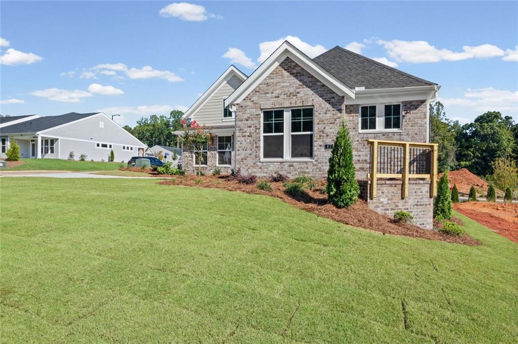 47 Park Village Bend