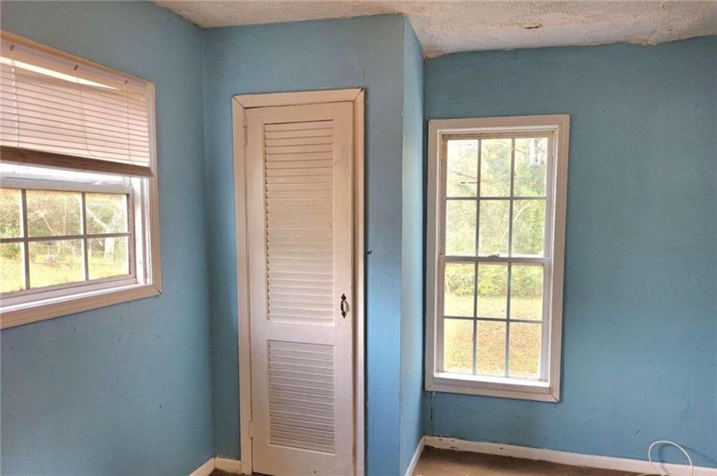 1895 Thomasville Drive, Atlanta, Georgia image 38