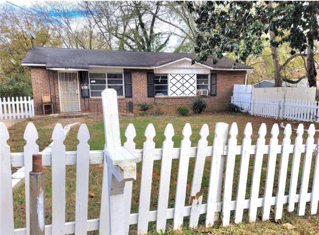 1895 Thomasville Drive, Atlanta, Georgia image 46