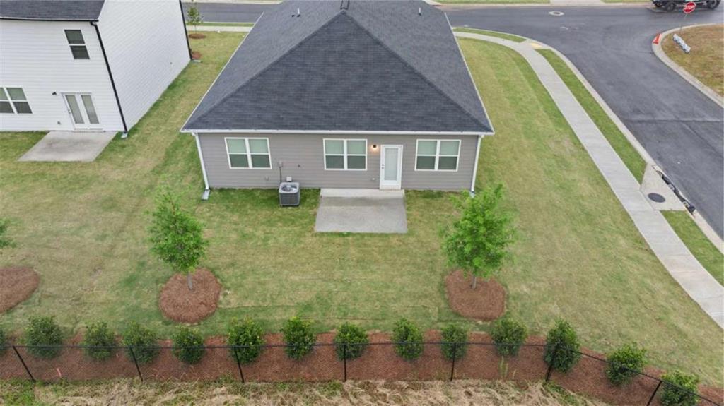 25 Holland Cove