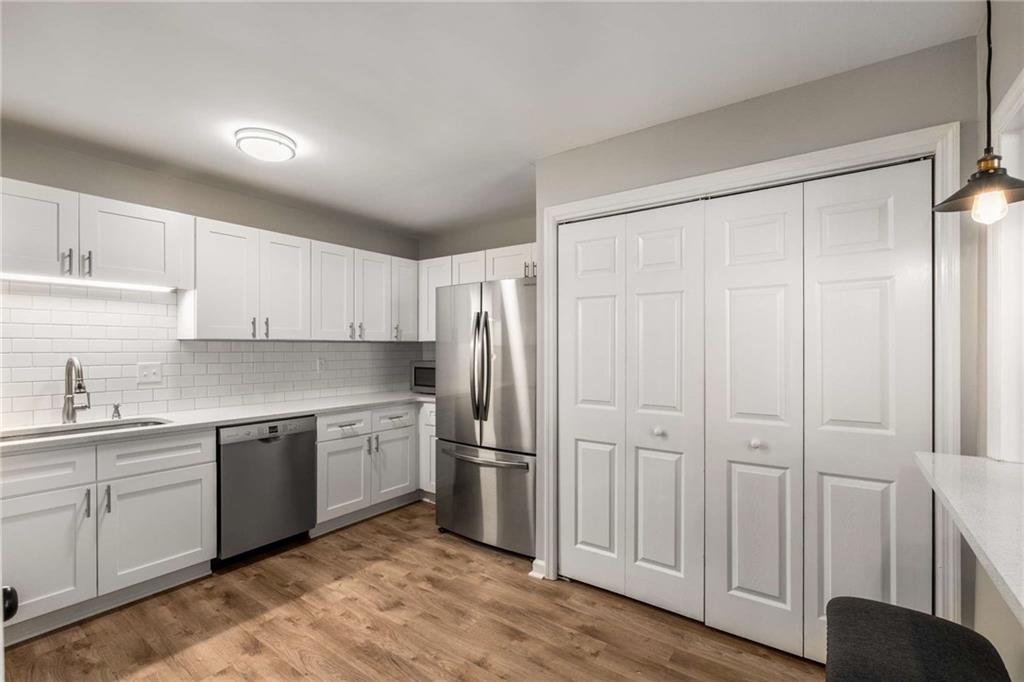 1140 Moorestown Circle