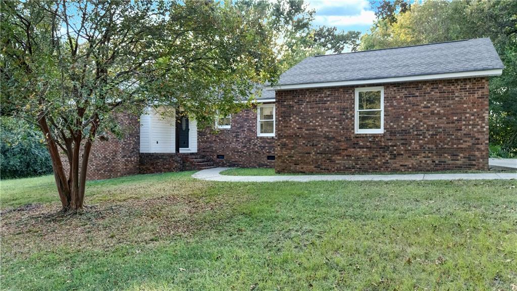 Welcome to 202 Fire Tower Road, a home that feels warm and inviting from the moment you step inside. Nestled in a quiet and friendly neighborhood, this property offers the perfect blend of comfort and convenience. Just minutes from two interstate exits, you’ll have quick access to restaurants, major grocery stores, the hospital, and local schools. This fully renovated home features fresh neutral colors, brand new flooring, updated paint, a beautiful new kitchen, modern light fixtures, and more. With major components already replaced within the last three years, you can move in with peace of mind and enjoy low maintenance living. The sunroom is a true highlight, offering floor-to-ceiling sliding glass doors that fill the space with natural light and create the perfect spot to relax as the fall weather sets in. Whether you’re looking for a cozy retreat or a place to gather with loved ones, this home has it all. Don’t miss the chance to make 202 Fire Tower Road your new home. Schedule your showing today and come see why this one is so special.
