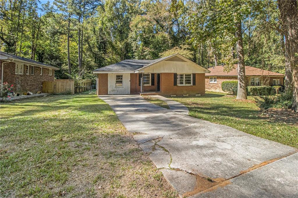 2267 Connally Court, East Point, Georgia image 2