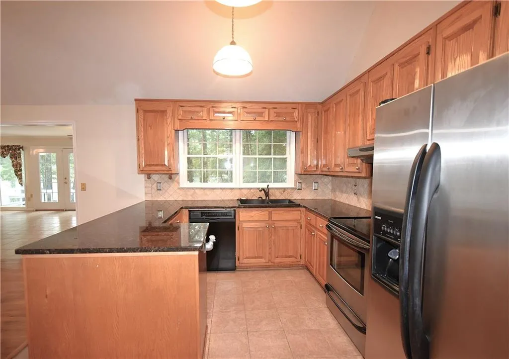 Villa Rica, Georgia 30180, United States, 4 Bedrooms Bedrooms, ,3 BathroomsBathrooms,Residential,Active,195668