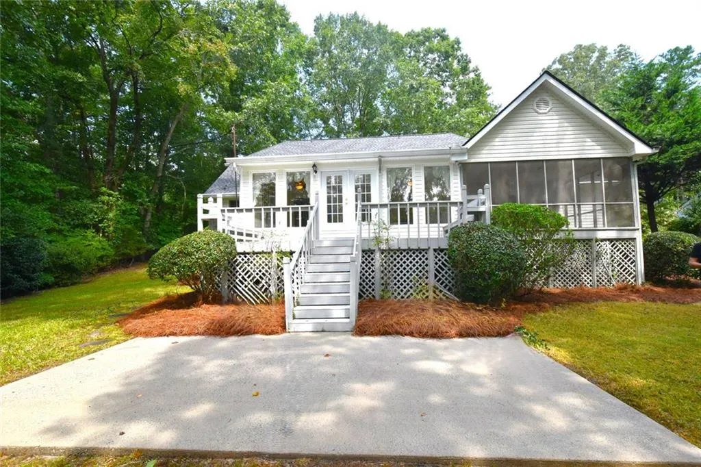 Villa Rica, Georgia 30180, United States, 4 Bedrooms Bedrooms, ,3 BathroomsBathrooms,Residential,Active,195668