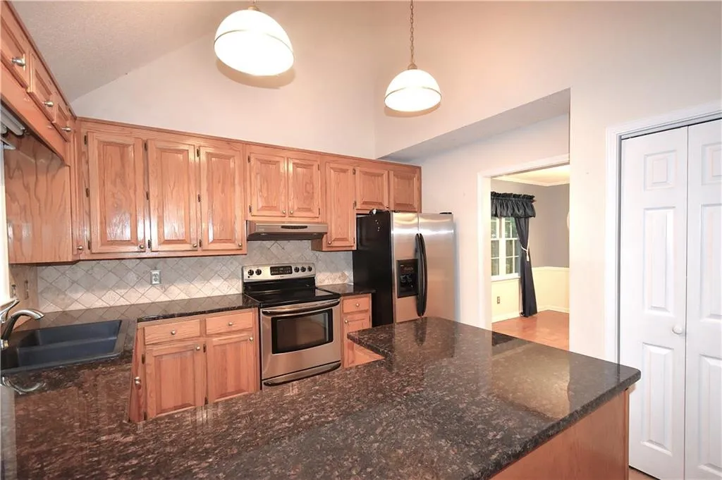 Villa Rica, Georgia 30180, United States, 4 Bedrooms Bedrooms, ,3 BathroomsBathrooms,Residential,Active,195668