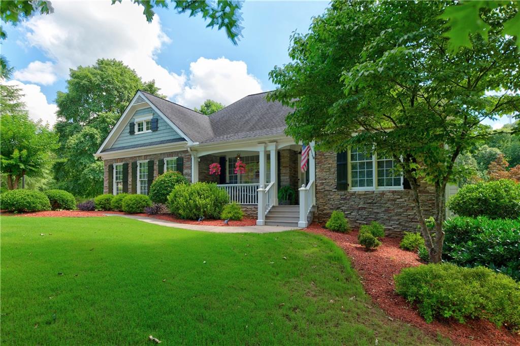 203 N Ridge View Court