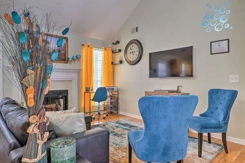 483 Oak Drive