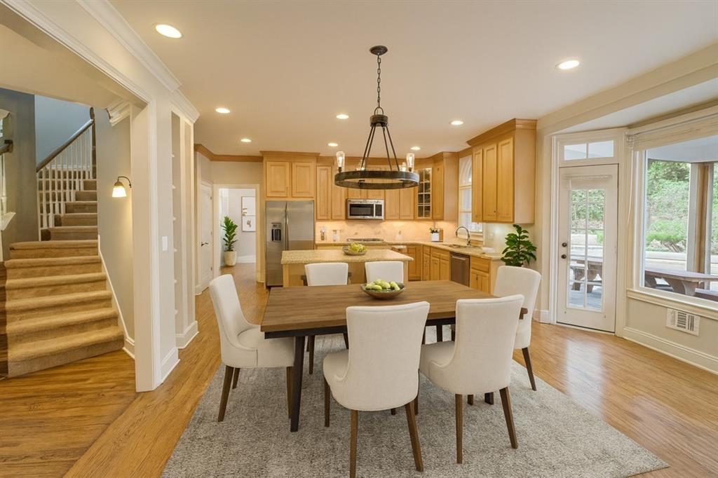 110 Grandmar Chase