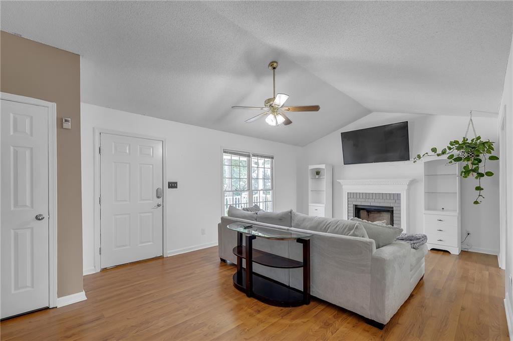 3502 April Breeze Lane