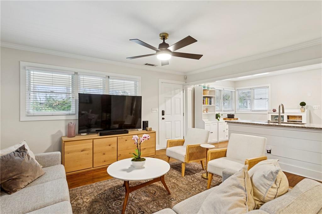 1139 Palafox Drive NE