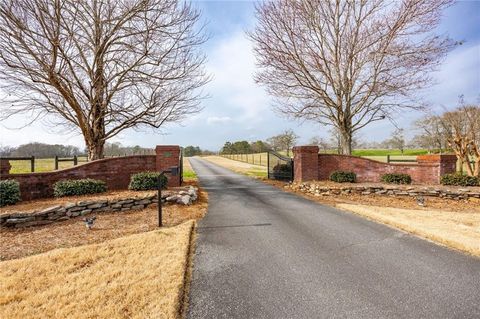 31 Old Hardin Bridge Road Taylorsville GA 30178