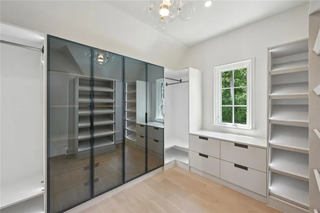 Sandy Springs, Georgia 30327, United States, 7 Bedrooms Bedrooms, ,10 BathroomsBathrooms,Residential,Coming Soon,163520