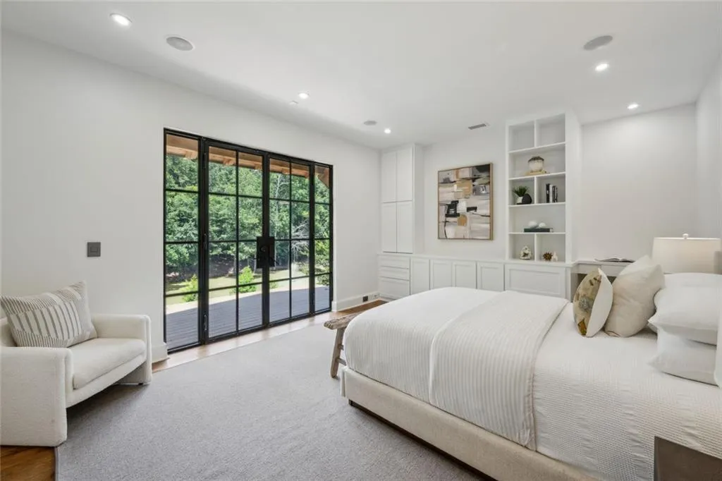 Sandy Springs, Georgia 30327, United States, 7 Bedrooms Bedrooms, ,10 BathroomsBathrooms,Residential,Coming Soon,163520