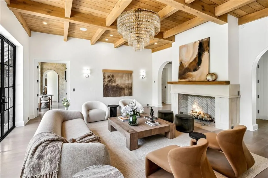 Sandy Springs, Georgia 30327, United States, 7 Bedrooms Bedrooms, ,10 BathroomsBathrooms,Residential,Coming Soon,163520