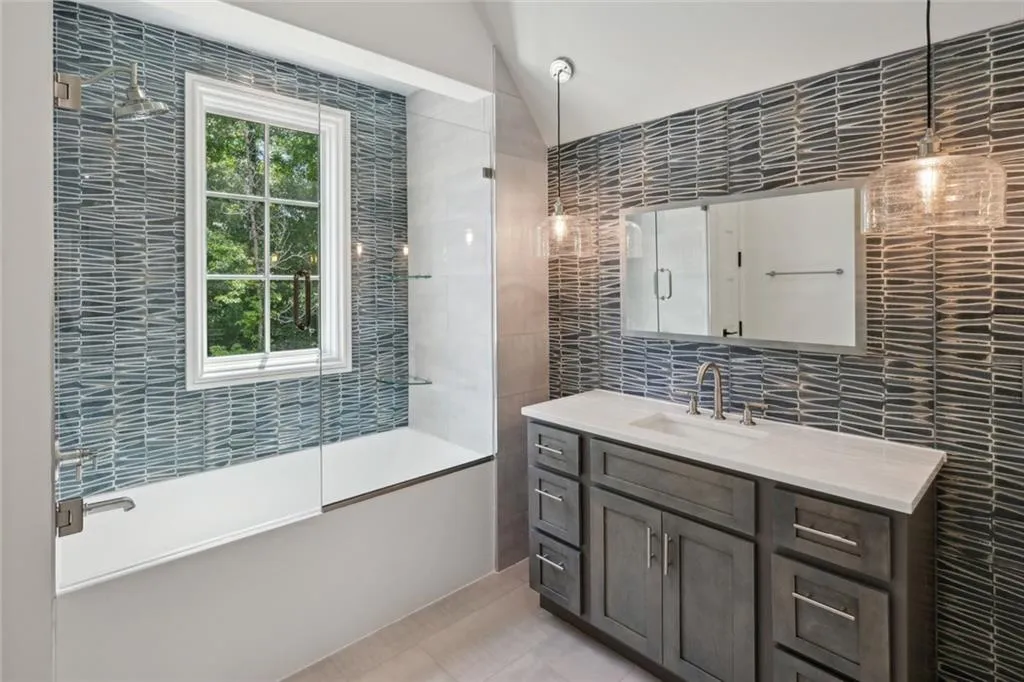 Sandy Springs, Georgia 30327, United States, 7 Bedrooms Bedrooms, ,10 BathroomsBathrooms,Residential,Coming Soon,163520