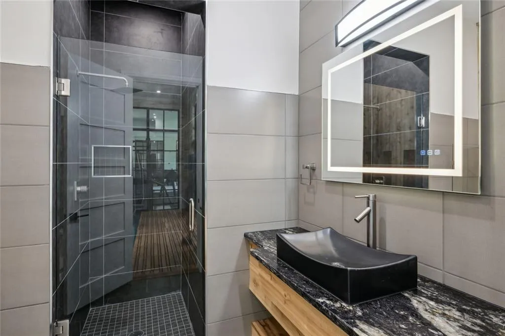 Sandy Springs, Georgia 30327, United States, 7 Bedrooms Bedrooms, ,10 BathroomsBathrooms,Residential,Coming Soon,163520