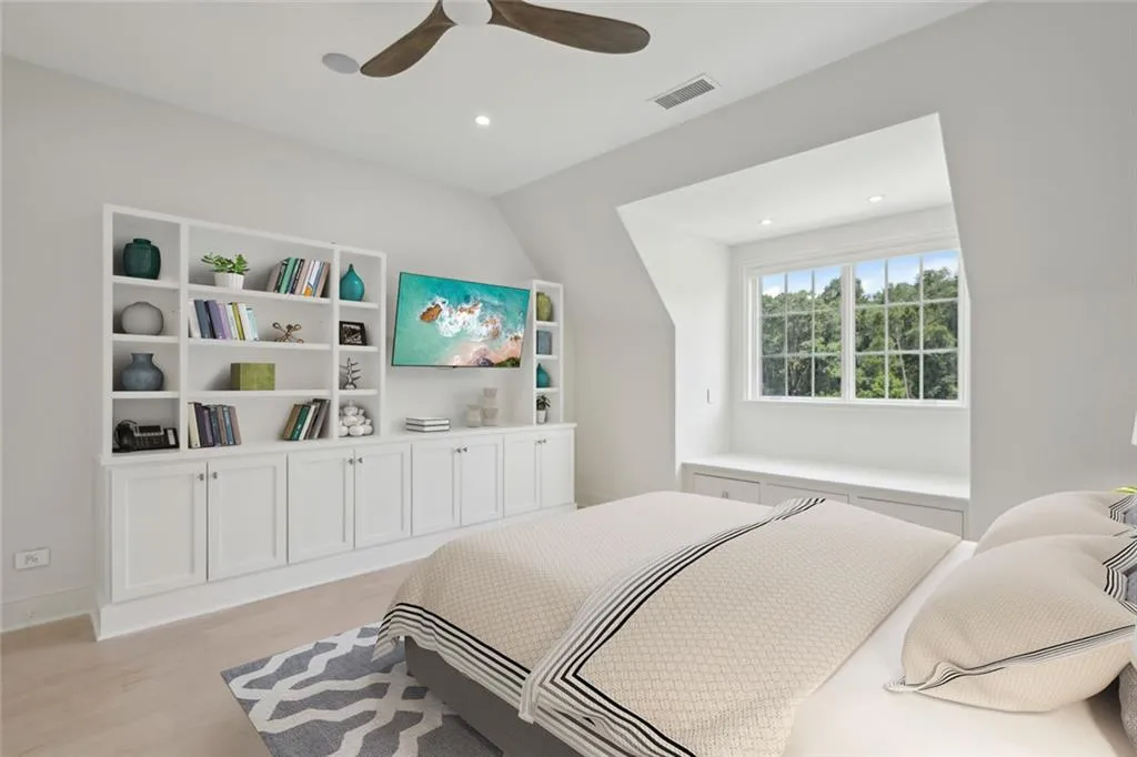 Sandy Springs, Georgia 30327, United States, 7 Bedrooms Bedrooms, ,10 BathroomsBathrooms,Residential,Coming Soon,163520