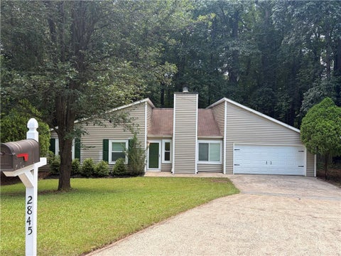 Homes For Rent - 2845 Appling Way<br/> Kennesaw, GA 30152