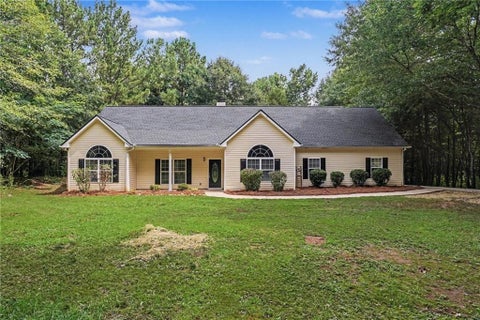 Homes For Sale - 1279 Coan Drive<br/> Locust Grove, GA 30248