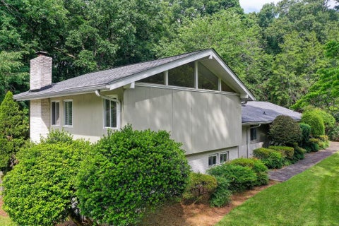 Homes For Sale - 5492 N Peachtree Road<br/> Dekalb County, Atlanta, GA 30338