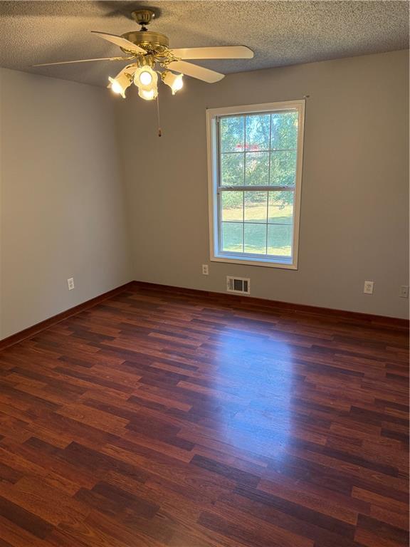 Pinewood Shores - Residential