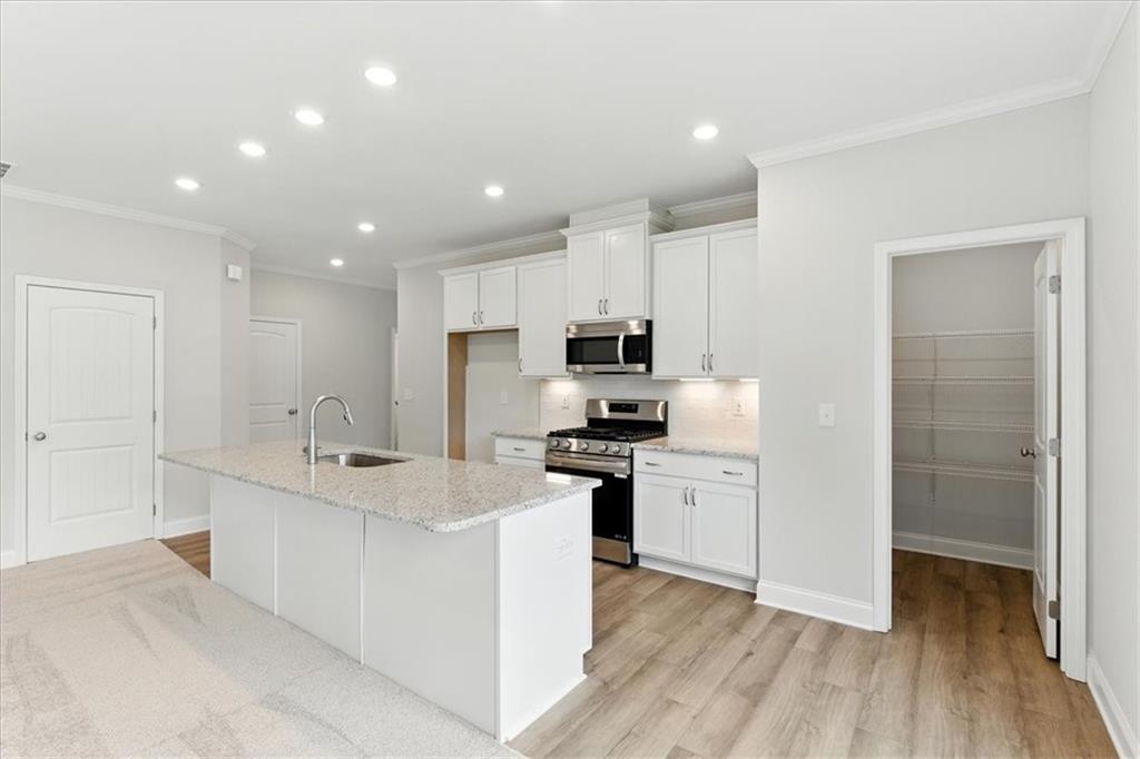 550 Azalea Crossing