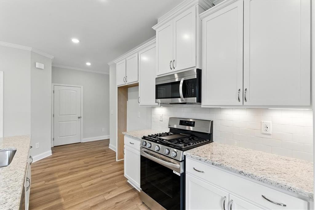 550 Azalea Crossing