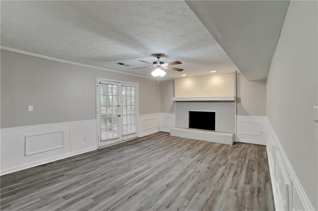 650 Lake Forest Court