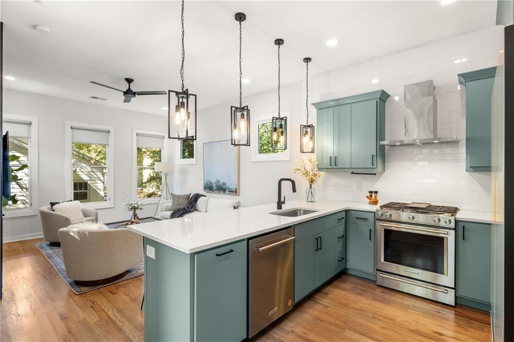 654 Woodward Avenue SE