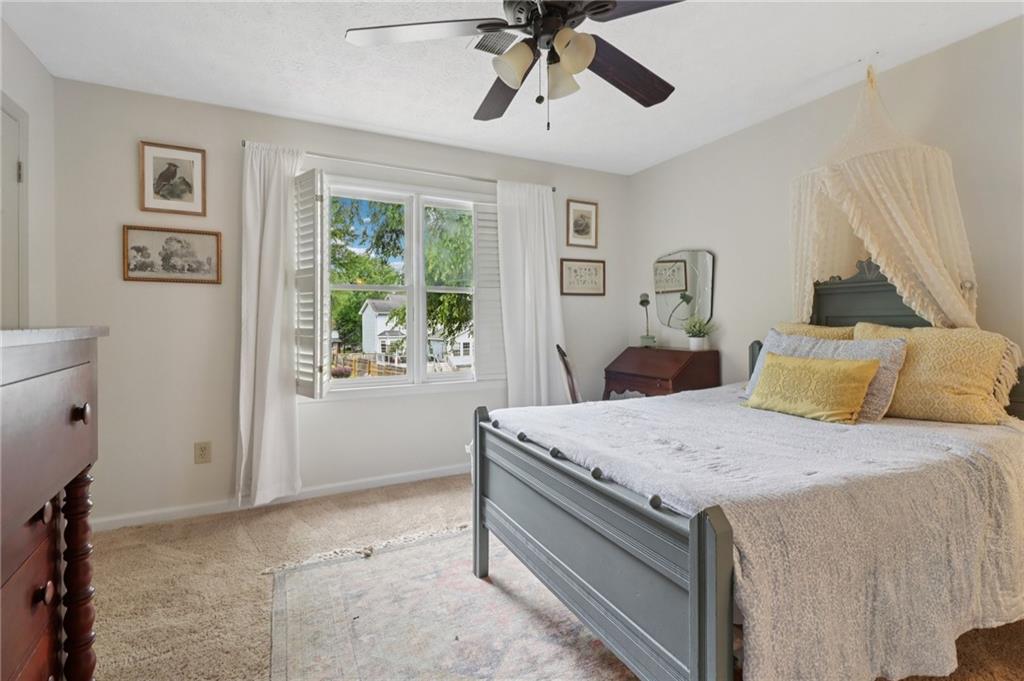 Brownstone - Residential