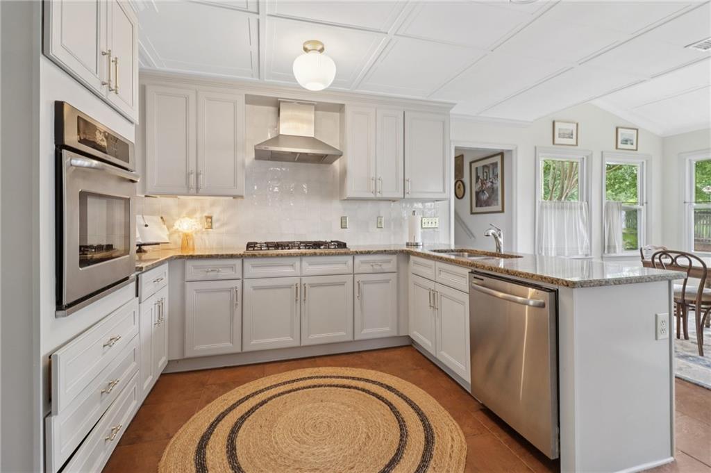 Brownstone - Residential