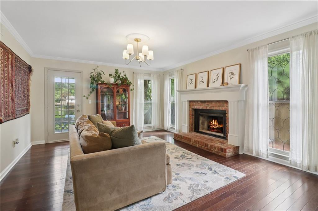 Brownstone - Residential