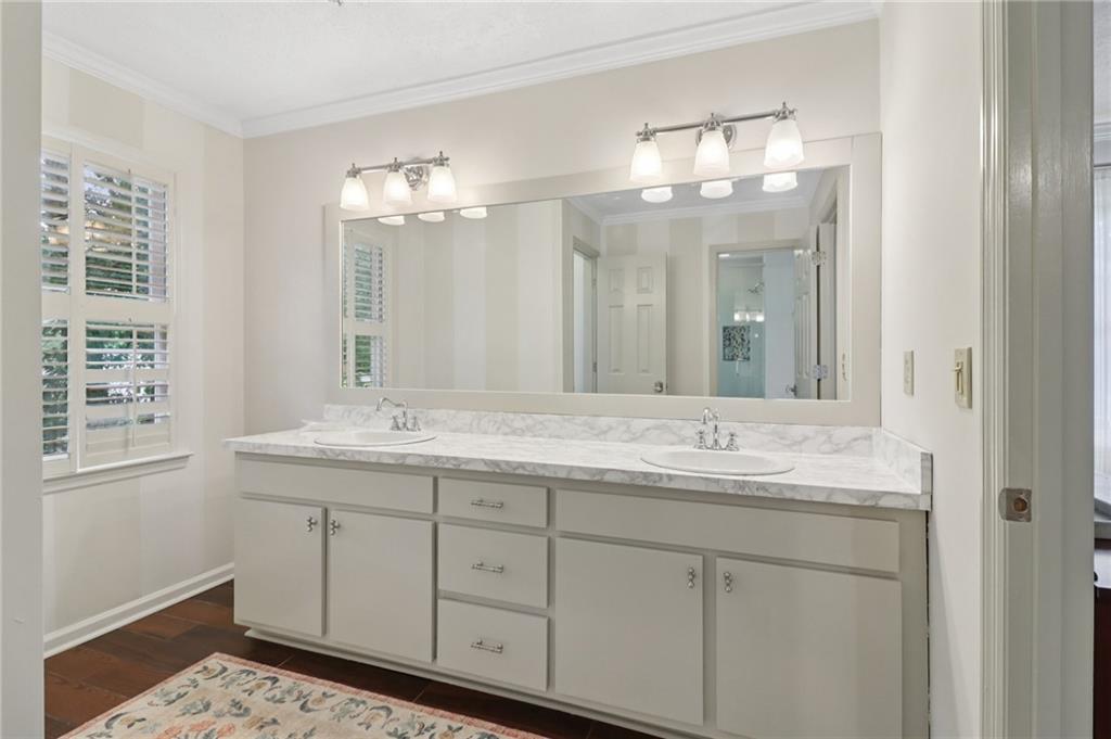 Brownstone - Residential