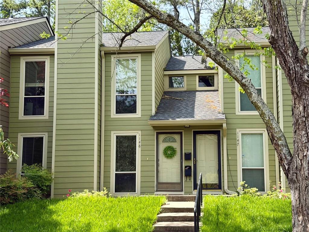 1148 Riverbend Club Drive SE