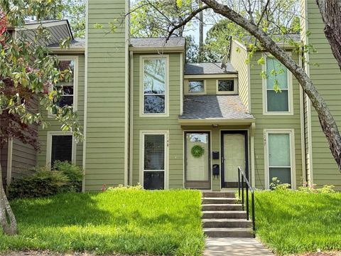 Photo of 1148 Riverbend Club Drive SE, Atlanta, GA 30339 (MLS # 7749996)